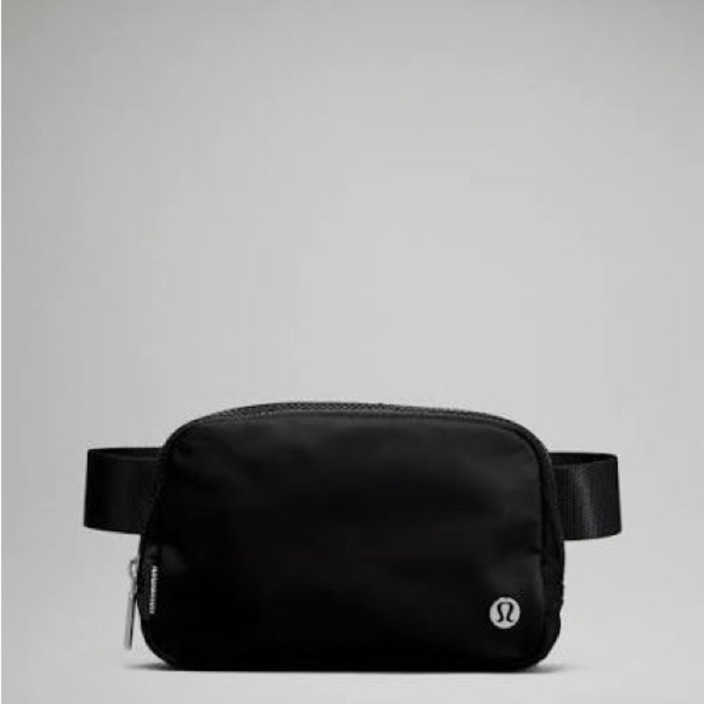 NEW lululemon athletica Black Bag